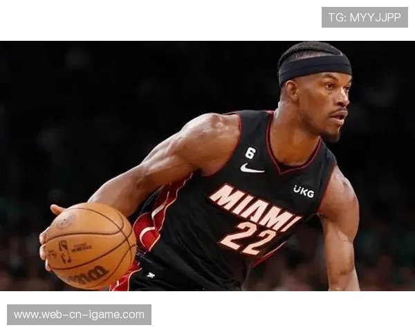 巴特勒反击追身命中两分，热火稳固局面