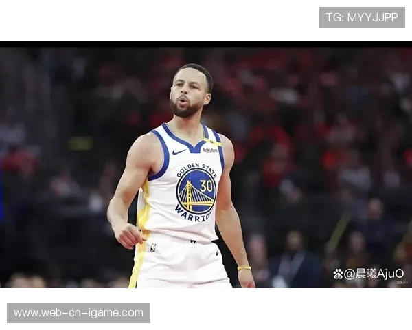 库里切入急停推射入网，勇士重新掌握节奏